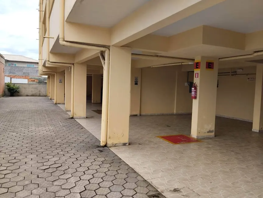 Kitnet com 15 quartos à venda, 50m2 em Centro, Balneario Barra Do Sul - SC - imagem 5 Foto 5 de Kitnet com 15 quartos à venda, 50m2 em Centro, Balneario Barra Do Sul - SC