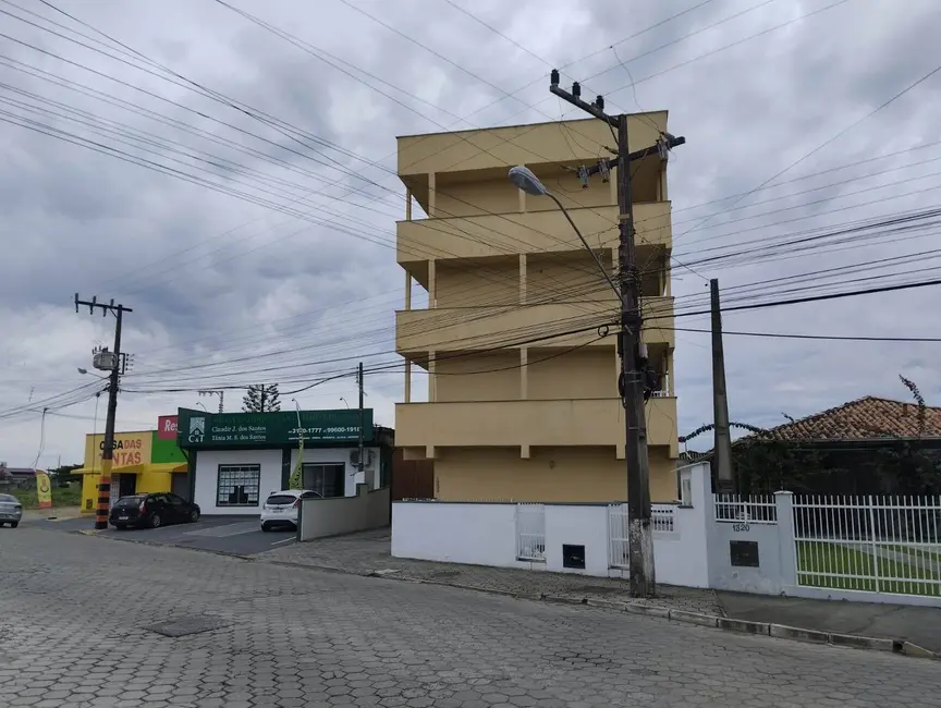 Kitnet com 15 quartos à venda, 50m2 em Centro, Balneario Barra Do Sul - SC - imagem 3 Foto 3 de Kitnet com 15 quartos à venda, 50m2 em Centro, Balneario Barra Do Sul - SC