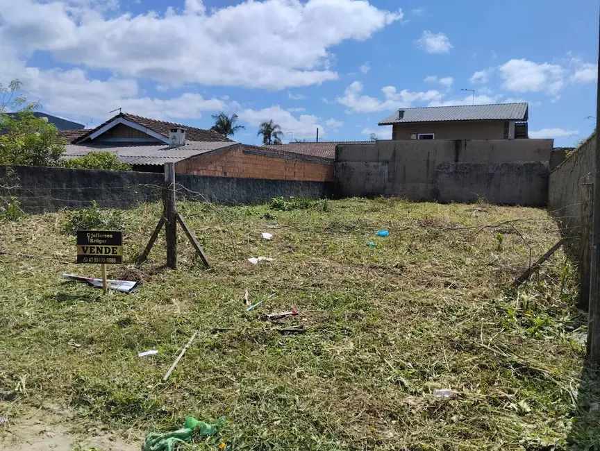 Foto 3 de Terreno / Lote à venda, 325m2 em Centro, Balneario Barra Do Sul - SC