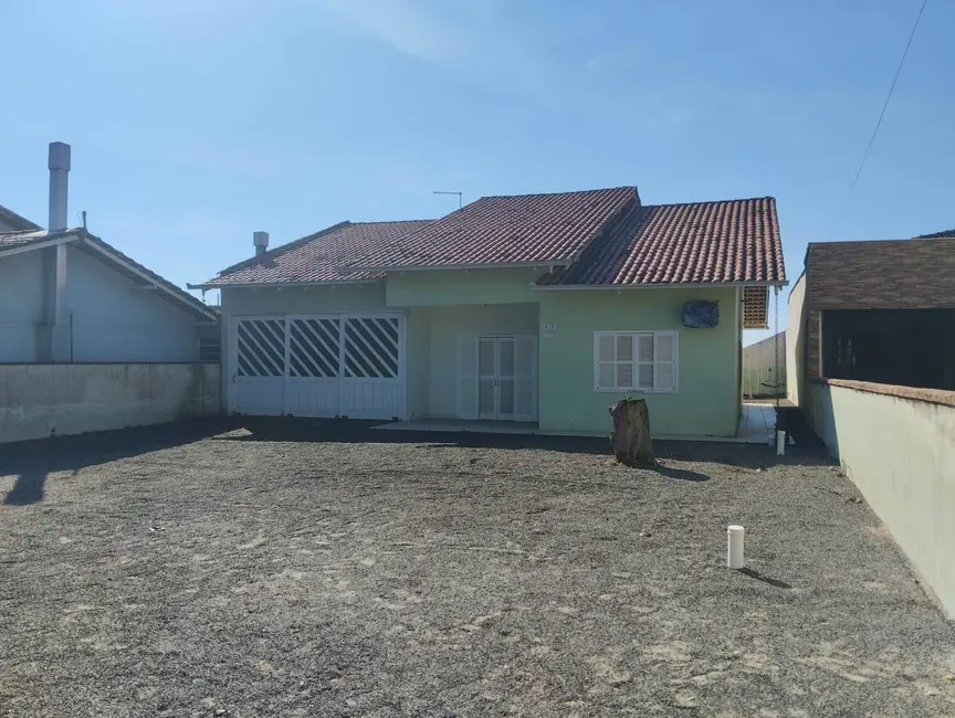 Foto 1 de Casa à venda, 500m2 em Centro, Balneario Barra Do Sul - SC
