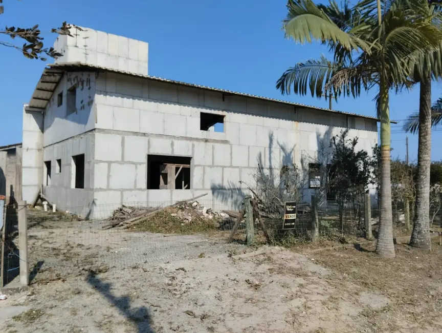 Foto 1 de Casa com 3 quartos à venda, 355m2 em Balneario Barra Do Sul - SC