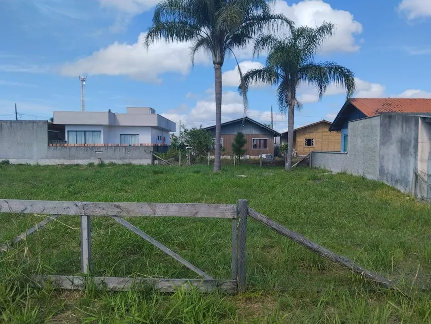 Foto 2 de Terreno / Lote à venda, 325m2 em Balneario Barra Do Sul - SC
