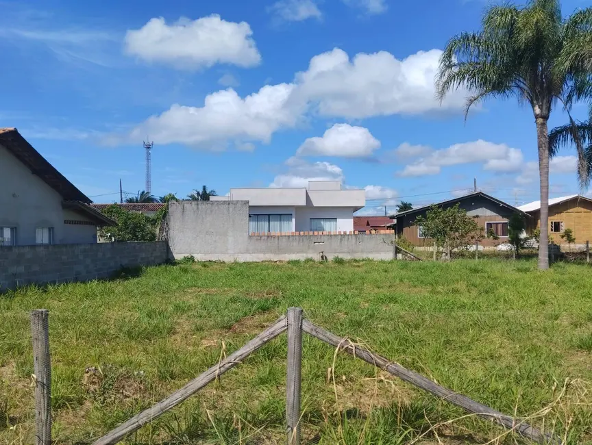 Foto 2 de Terreno / Lote à venda, 325m2 em Balneario Barra Do Sul - SC