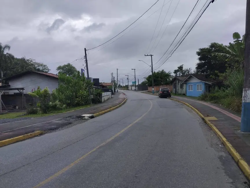 Terreno / Lote à venda, 1006m2 em Centro, Araquari - SC - imagem 3 Foto 3 de Terreno / Lote à venda, 1006m2 em Centro, Araquari - SC