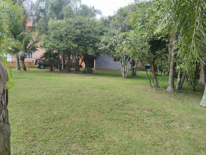 Foto 2 de Terreno / Lote à venda, 325m2 em Balneario Barra Do Sul - SC