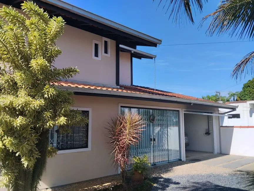 Foto 8 de Casa com 4 quartos à venda, 383m2 em Balneario Barra Do Sul - SC