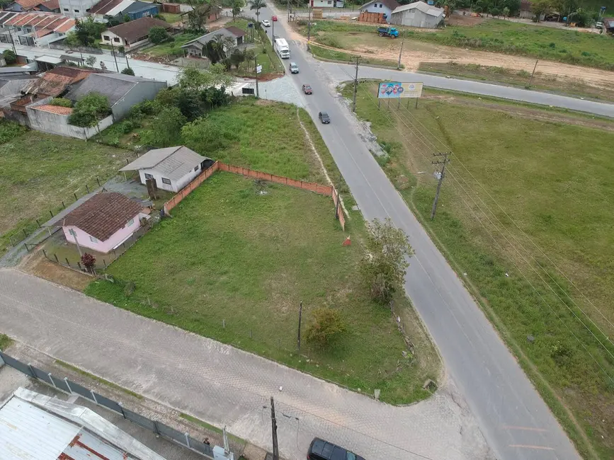 Terreno / Lote à venda, 694m2 em Araquari - SC - imagem 1 Foto 1 de Terreno / Lote à venda, 694m2 em Araquari - SC