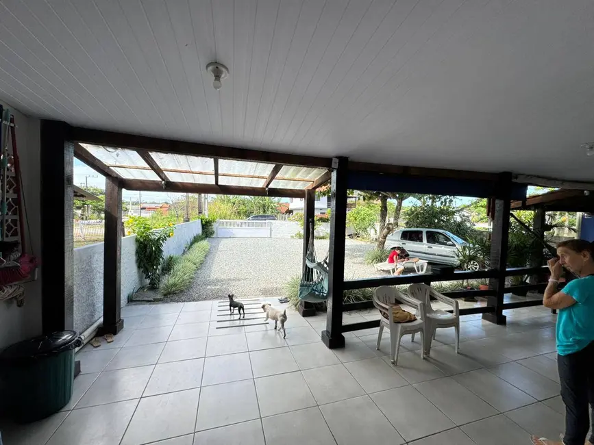 Foto 6 de Casa com 2 quartos à venda, 325m2 em Balneario Barra Do Sul - SC