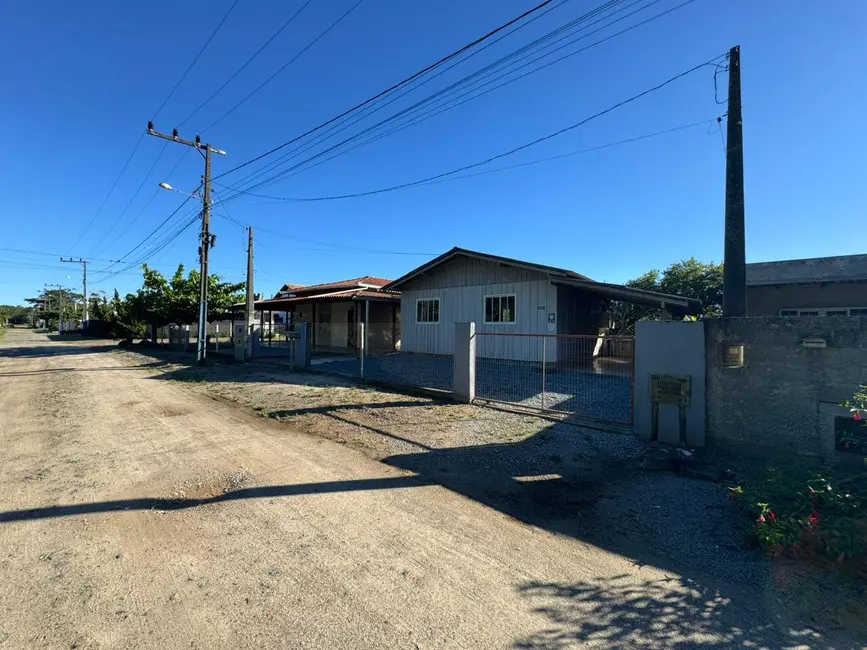 Foto 5 de Casa com 4 quartos à venda, 420m2 em Balneario Barra Do Sul - SC