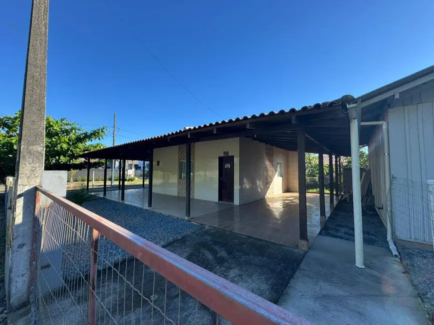 Foto 1 de Casa com 4 quartos à venda, 420m2 em Balneario Barra Do Sul - SC