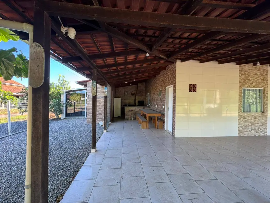 Foto 8 de Casa com 4 quartos à venda, 420m2 em Balneario Barra Do Sul - SC