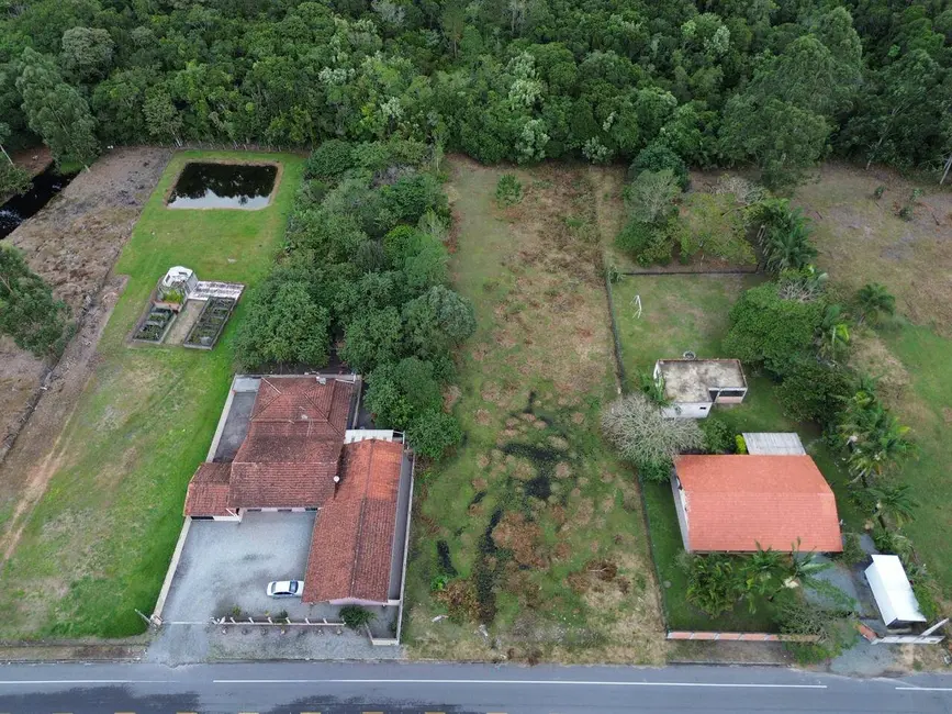 Terreno / Lote à venda, 2555m2 em Balneario Barra Do Sul - SC - imagem 2 Foto 2 de Terreno / Lote à venda, 2555m2 em Balneario Barra Do Sul - SC