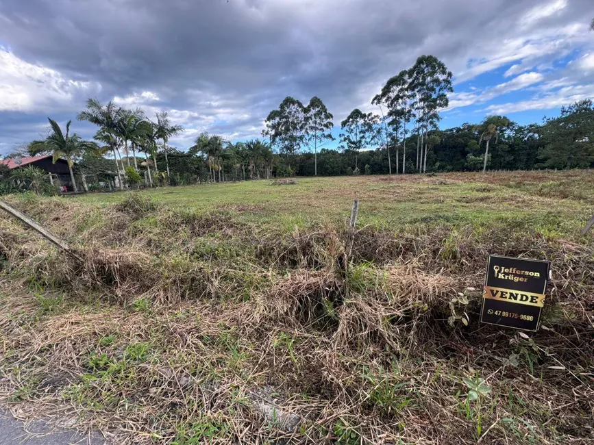 Foto 1 de Terreno / Lote à venda, 5045m2 em Balneario Barra Do Sul - SC