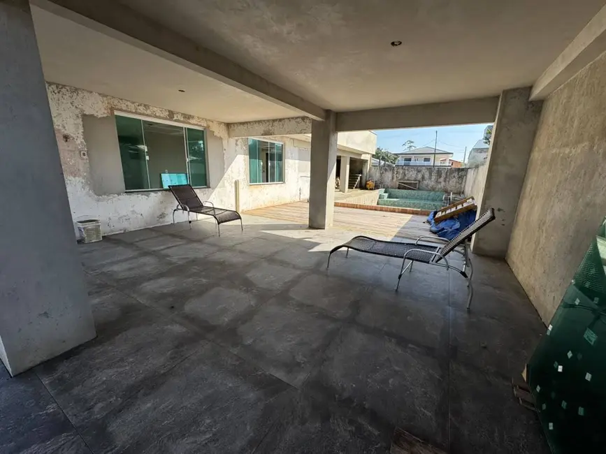 Foto 5 de Casa com 3 quartos à venda, 405m2 em Balneario Barra Do Sul - SC