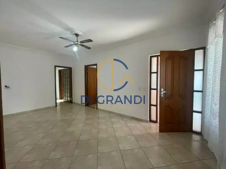 Casa com 3 quartos à venda, 158m2 em Vila Clayton, Valinhos - SP - imagem 4 Foto 4 de Casa com 3 quartos à venda, 158m2 em Vila Clayton, Valinhos - SP