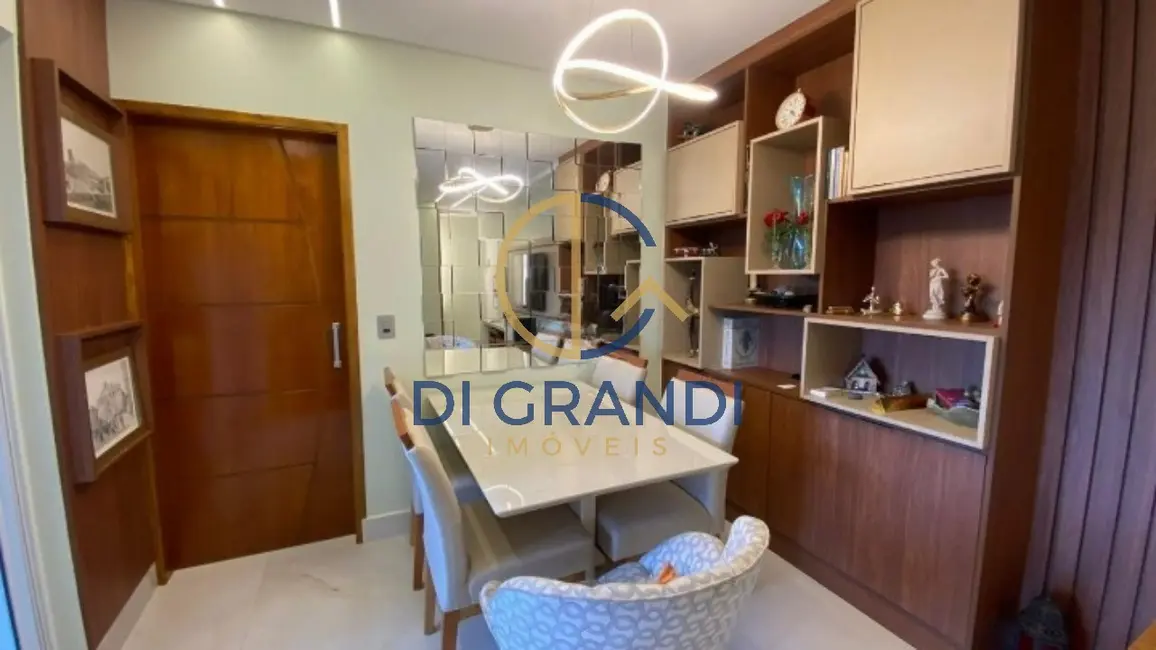 Apartamento com 2 quartos à venda, 83m2 em Taquaral, Campinas - SP - imagem 4 Foto 4 de Apartamento com 2 quartos à venda, 83m2 em Taquaral, Campinas - SP