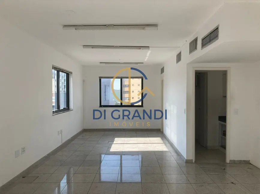 Sala Comercial à venda, 180m2 em Vila Itapura, Campinas - SP - imagem 6 Foto 6 de Sala Comercial à venda, 180m2 em Vila Itapura, Campinas - SP