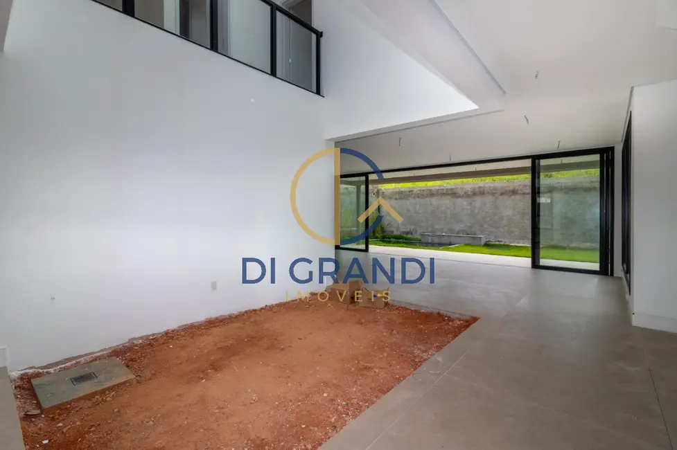 Casa de Condomínio com 3 quartos à venda, 269m2 em Bairro das Palmeiras, Campinas - SP - imagem 8 Foto 8 de Casa de Condomínio com 3 quartos à venda, 269m2 em Bairro das Palmeiras, Campinas - SP