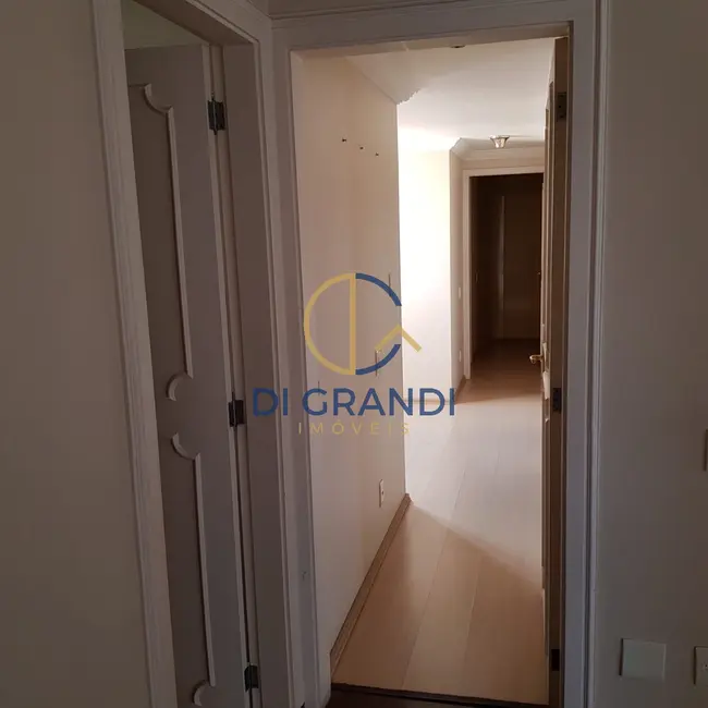Apartamento com 3 quartos à venda, 139m2 em Cambuí, Campinas - SP - imagem 6 Foto 6 de Apartamento com 3 quartos à venda, 139m2 em Cambuí, Campinas - SP