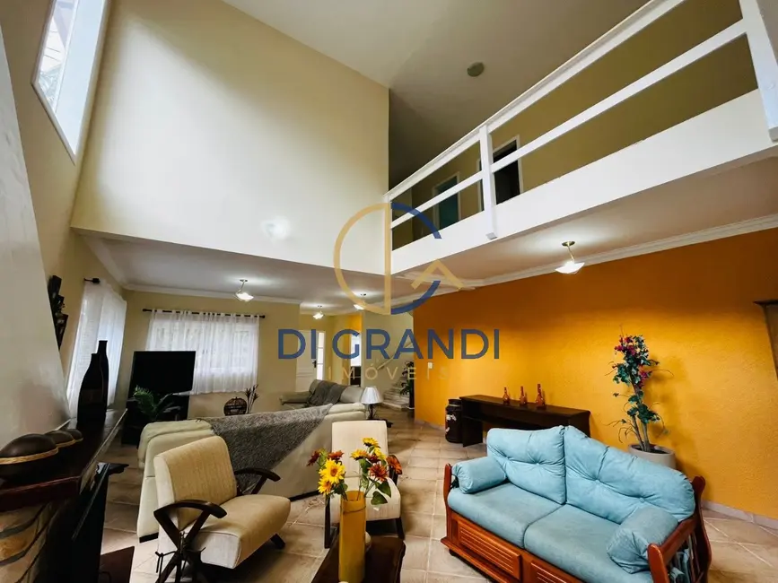 Casa de Condomínio com 5 quartos à venda, 450m2 em Guararema - SP - imagem 9 Foto 9 de Casa de Condomínio com 5 quartos à venda, 450m2 em Guararema - SP