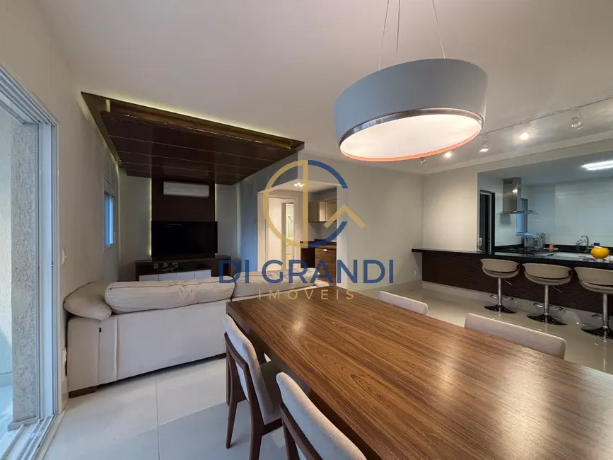 Foto 2 de Apartamento com 3 quartos para alugar, 131m2 em Fazenda São Quirino, Campinas - SP