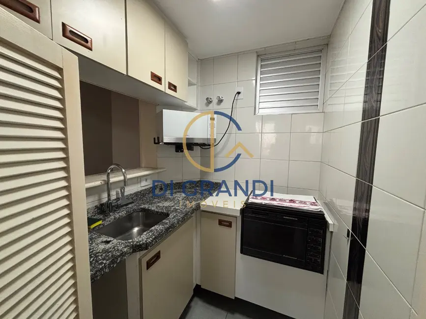 Apartamento com 1 quarto para alugar, 48m2 em Centro, Campinas - SP - imagem 3 Foto 3 de Apartamento com 1 quarto para alugar, 48m2 em Centro, Campinas - SP