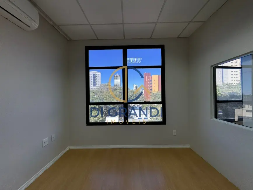 Foto 4 de Sala Comercial para alugar, 46m2 em Cambuí, Campinas - SP