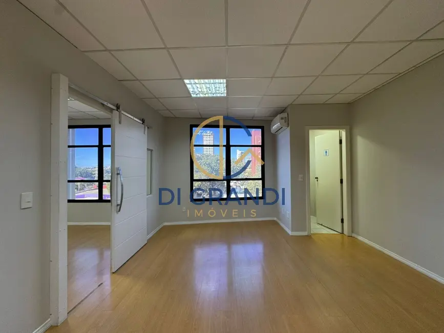 Foto 5 de Sala Comercial para alugar, 46m2 em Cambuí, Campinas - SP