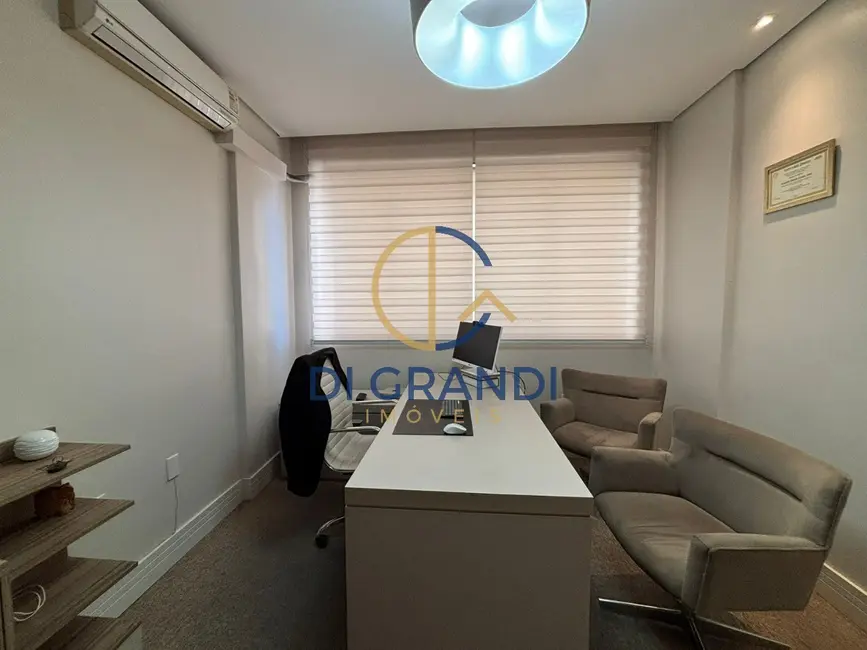 Sala Comercial à venda e para alugar, 134m2 em Centro, Campinas - SP - imagem 9 Foto 9 de Sala Comercial à venda e para alugar, 134m2 em Centro, Campinas - SP
