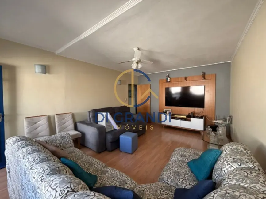 Foto 2 de Casa com 3 quartos à venda, 145m2 em Jardim García, Campinas - SP