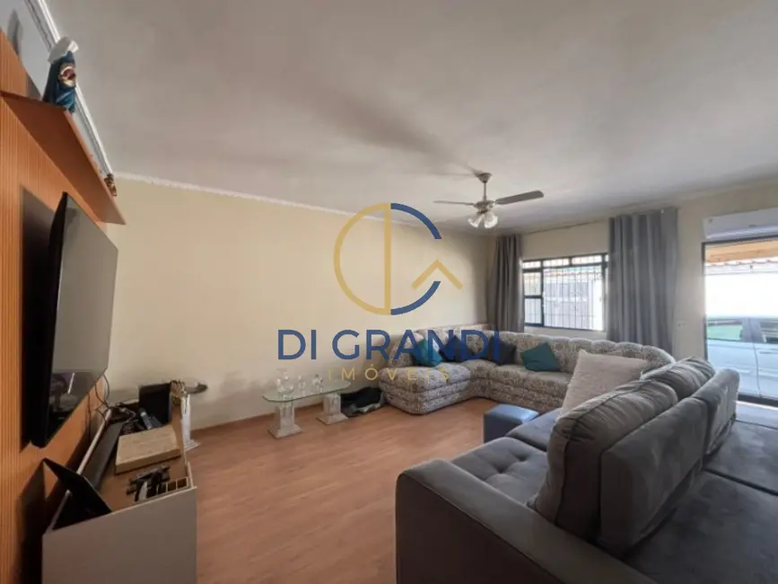 Foto 3 de Casa com 3 quartos à venda, 145m2 em Jardim García, Campinas - SP