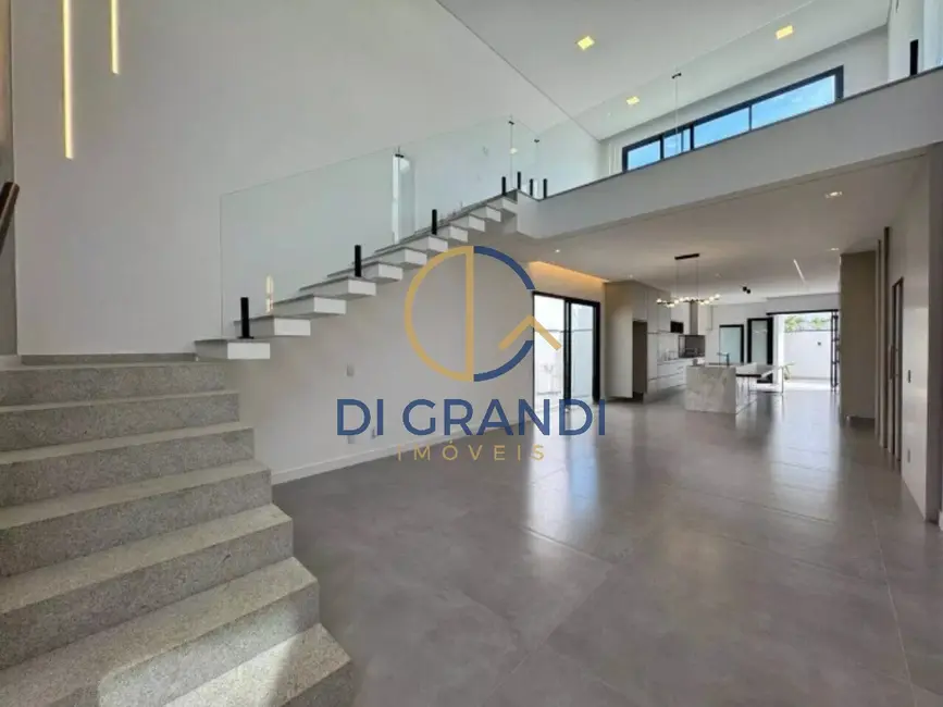 Casa de Condomínio com 3 quartos à venda, 240m2 em Campinas - SP - imagem 2 Foto 2 de Casa de Condomínio com 3 quartos à venda, 240m2 em Campinas - SP