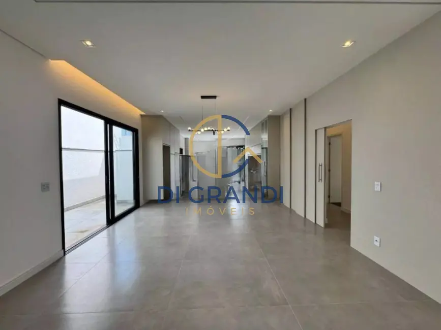 Casa de Condomínio com 3 quartos à venda, 240m2 em Campinas - SP - imagem 3 Foto 3 de Casa de Condomínio com 3 quartos à venda, 240m2 em Campinas - SP