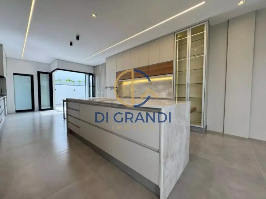 Casa de Condomínio com 3 quartos à venda, 240m2 em Campinas - SP - imagem 6 Foto 6 de Casa de Condomínio com 3 quartos à venda, 240m2 em Campinas - SP