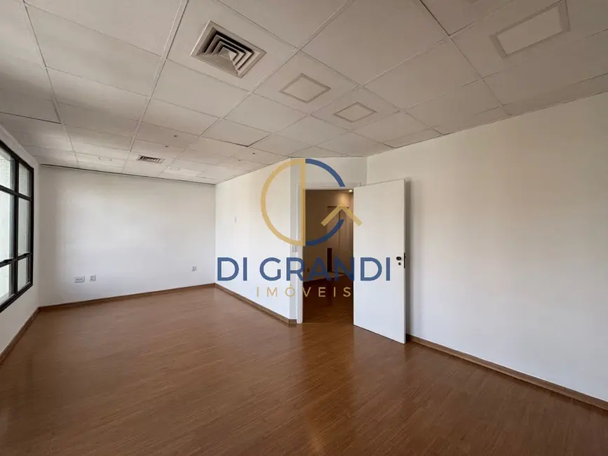 Sala Comercial para alugar, 46m2 em Cambuí, Campinas - SP - imagem 9 Foto 9 de Sala Comercial para alugar, 46m2 em Cambuí, Campinas - SP