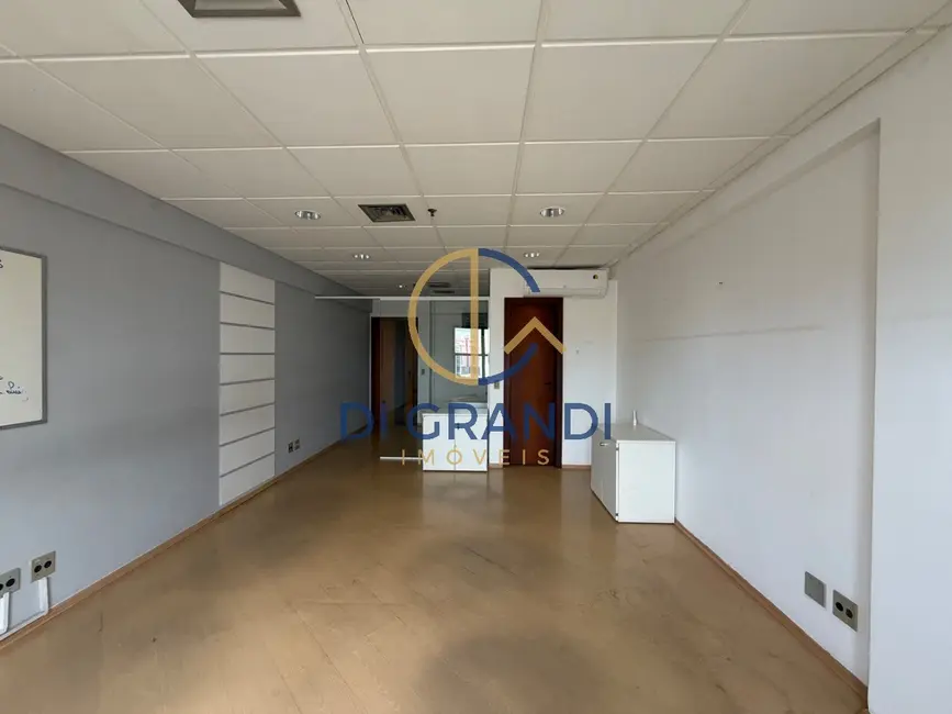 Sala Comercial à venda, 35m2 em Centro, Campinas - SP - imagem 6 Foto 6 de Sala Comercial à venda, 35m2 em Centro, Campinas - SP