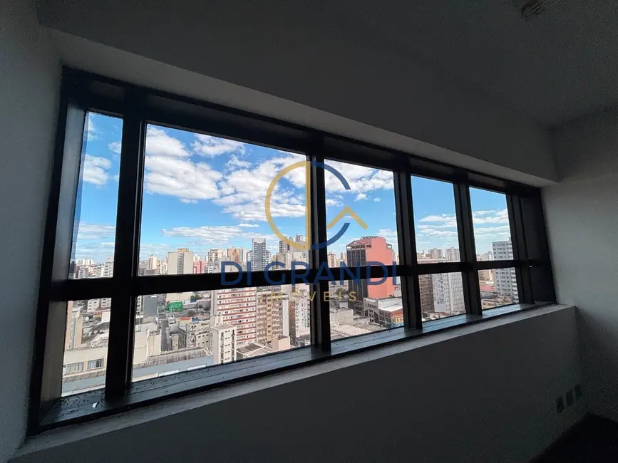 Sala Comercial à venda e para alugar, 35m2 em Centro, Campinas - SP - imagem 1 Foto 1 de Sala Comercial à venda e para alugar, 35m2 em Centro, Campinas - SP