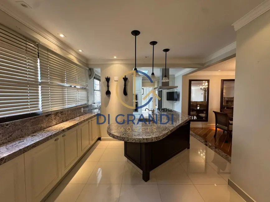 Apartamento com 4 quartos à venda, 230m2 em Cambuí, Campinas - SP - imagem 7 Foto 7 de Apartamento com 4 quartos à venda, 230m2 em Cambuí, Campinas - SP