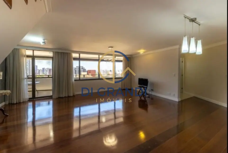 Foto 3 de Apartamento com 4 quartos à venda, 200m2 em Cambuí, Campinas - SP