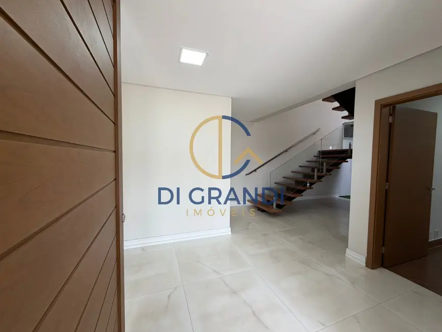 Foto 4 de Casa de Condomínio com 3 quartos para alugar, 400m2 em Bairro das Palmeiras, Campinas - SP