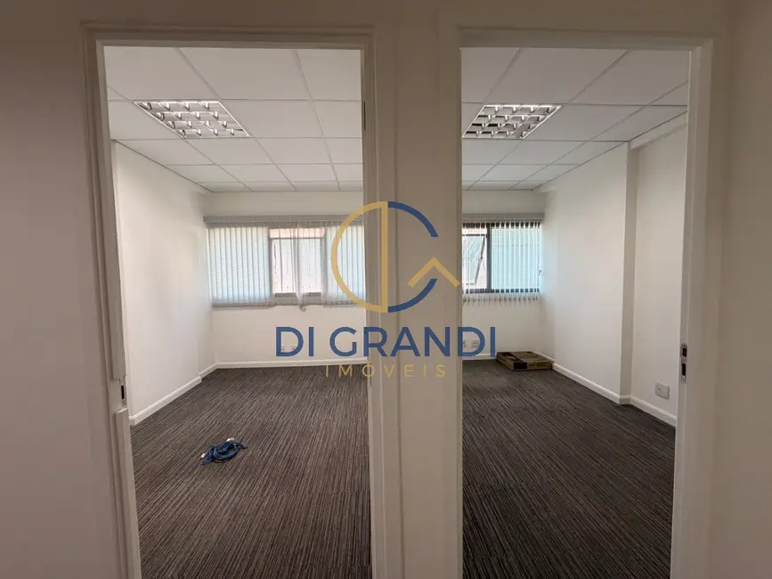 Foto 3 de Sala Comercial para alugar, 36m2 em Cambuí, Campinas - SP