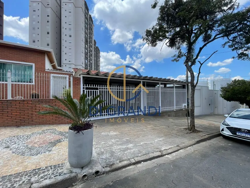 Casa com 2 quartos para alugar, 224m2 em Taquaral, Campinas - SP - imagem 3 Foto 3 de Casa com 2 quartos para alugar, 224m2 em Taquaral, Campinas - SP