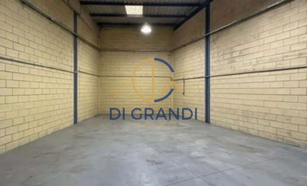 Foto 1 de Armazém / Galpão à venda, 393m2 em Vila Menuzzo, Sumare - SP