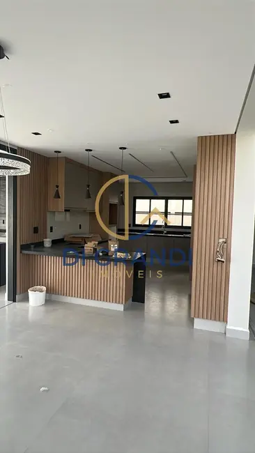Casa de Condomínio com 4 quartos à venda, 350m2 em Campinas - SP - imagem 2 Foto 2 de Casa de Condomínio com 4 quartos à venda, 350m2 em Campinas - SP