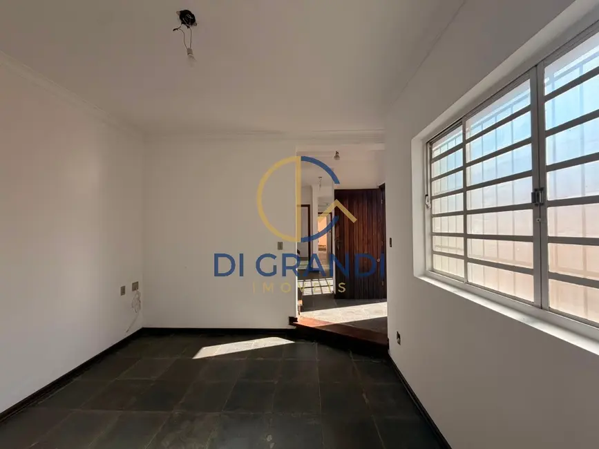 Casa com 3 quartos à venda, 170m2 em Parque Taquaral, Campinas - SP - imagem 4 Foto 4 de Casa com 3 quartos à venda, 170m2 em Parque Taquaral, Campinas - SP