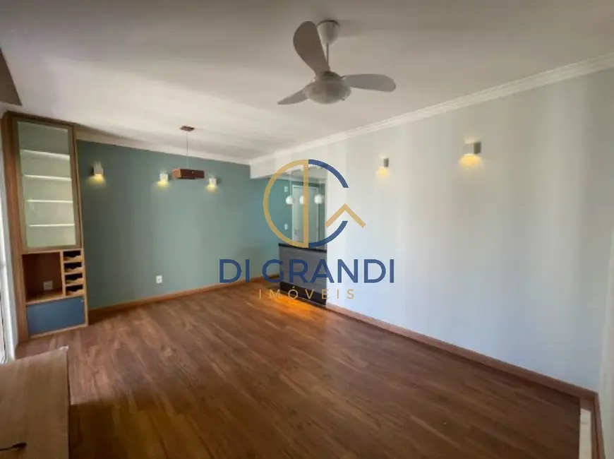 Apartamento com 3 quartos para alugar, 75m2 em Loteamento Chácara Prado, Campinas - SP - imagem 4 Foto 4 de Apartamento com 3 quartos para alugar, 75m2 em Loteamento Chácara Prado, Campinas - SP