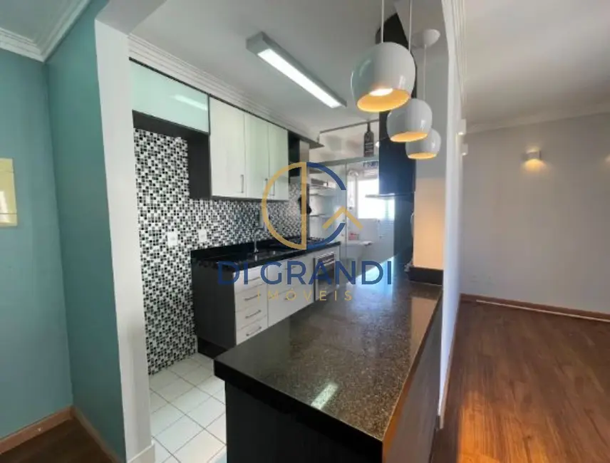 Apartamento com 3 quartos para alugar, 75m2 em Loteamento Chácara Prado, Campinas - SP - imagem 8 Foto 8 de Apartamento com 3 quartos para alugar, 75m2 em Loteamento Chácara Prado, Campinas - SP