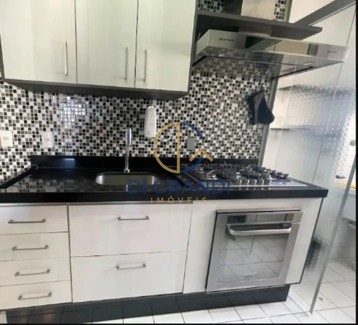 Apartamento com 3 quartos para alugar, 75m2 em Loteamento Chácara Prado, Campinas - SP - imagem 7 Foto 7 de Apartamento com 3 quartos para alugar, 75m2 em Loteamento Chácara Prado, Campinas - SP