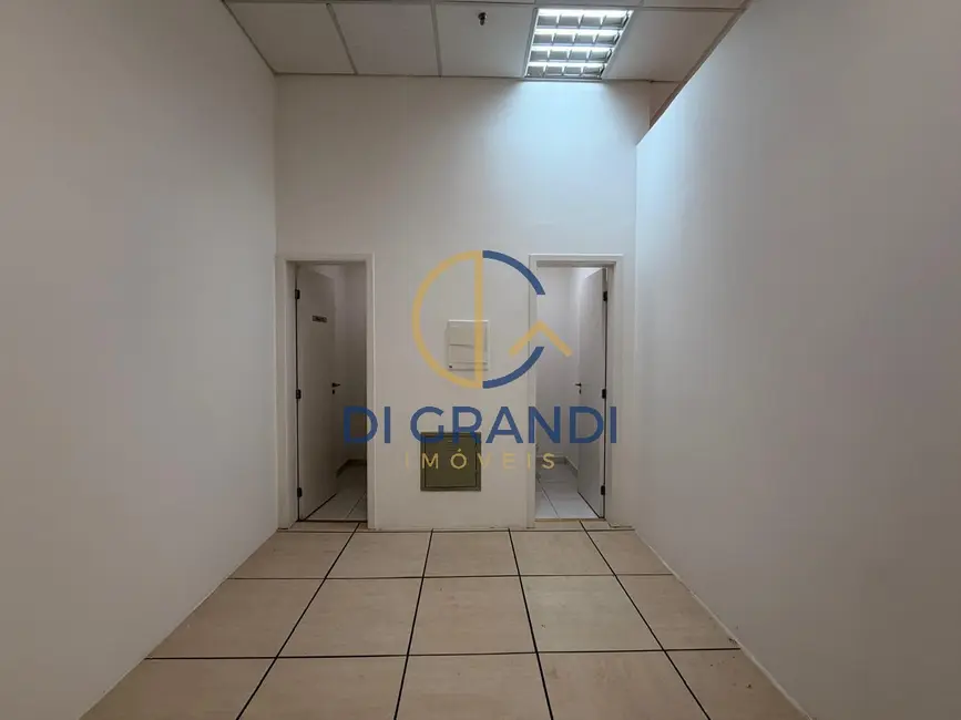 Foto 4 de Sala Comercial para alugar, 65m2 em Cambuí, Campinas - SP