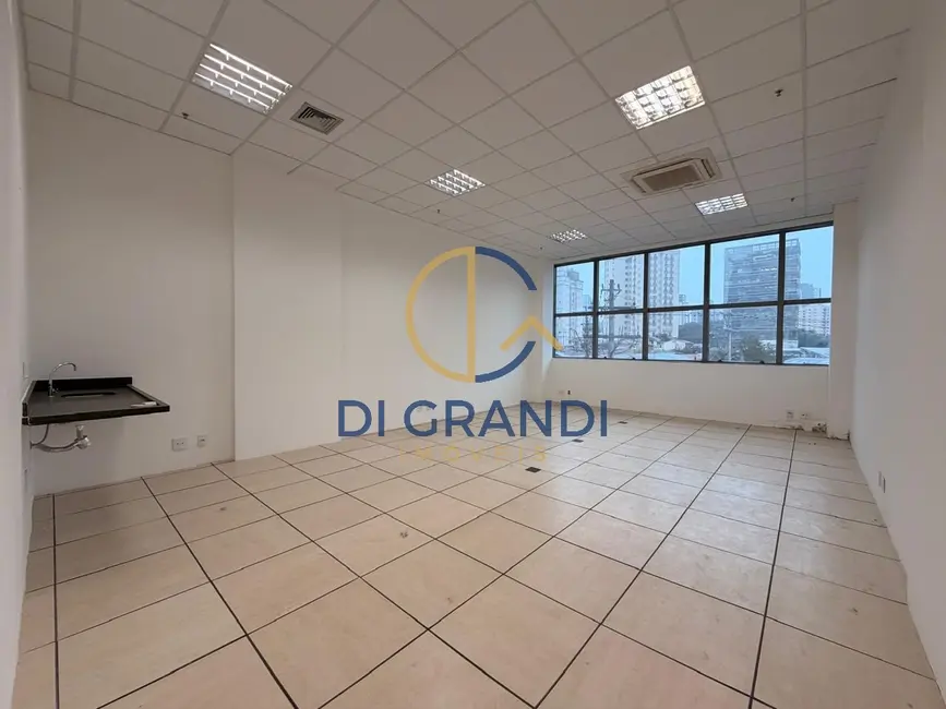 Foto 1 de Sala Comercial para alugar, 65m2 em Cambuí, Campinas - SP